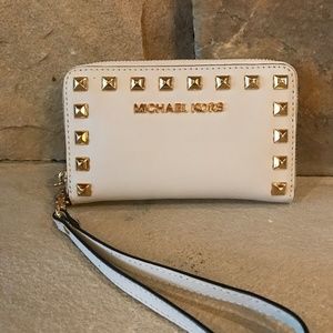 Michael Kors Wristlet
